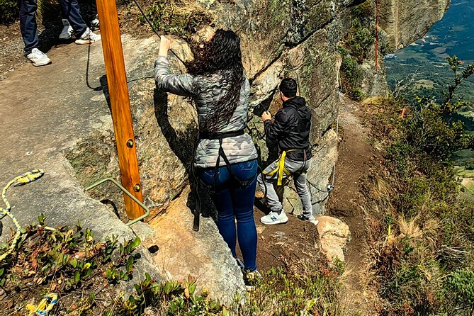 Private Guided Tour to Hanging Stone Susa Cundinamarca - Tour Overview and Highlights