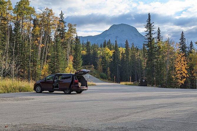 Private Minivan Calgary Ski Transfers - Banff, Lake Louise, Fernie, Golden - Good To Know