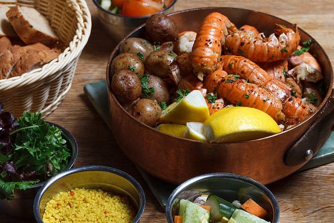 Private Northern Lights Adventure With Lobster Dinner - Good To Know