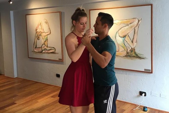 Private Salsa and Bachata Class - Class Overview