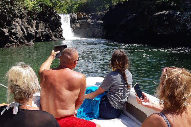 Private Speed Boat to Ile Aux Cerfs - Good To Know