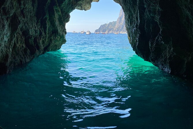 Private Tour of the Island of Capri by Boat and Visit to the Caves - Good To Know