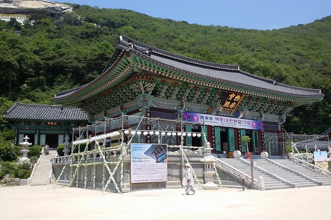 Private Trip to Seongmo Island(Temple) and North Korea Observatory+Kimchi Lesson - Good To Know