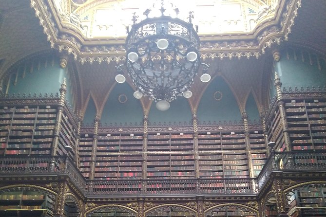 Private Walking Tour: Exploring Rio City Center by Foot - Discovering Praca Quinze De Novembro