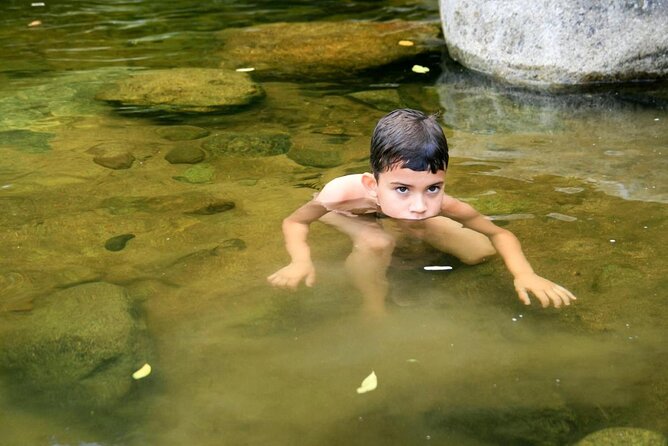 Private Waterfalls and Still Jeep 4x4 6hrs by Jango Paraty - Good To Know