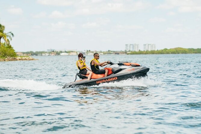 Ride the Waves : Jet Boat Tours, Jet Skis, Pictures & Drinks - Good To Know