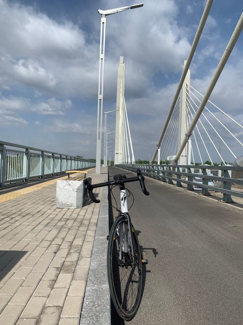 Riverside Cycling With A Native - Good To Know