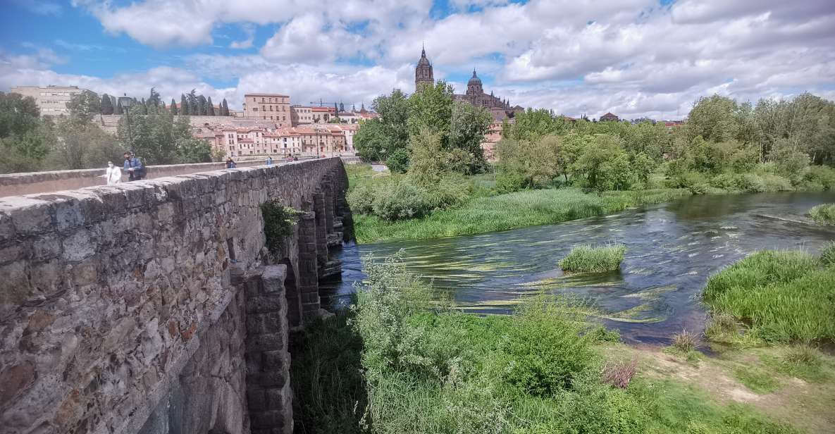 Salamanca: Guided Sightseeing Tour by Bicycle - Good To Know