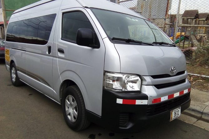 San Jose Airport One Way Luxury & Private Transfer to Jaco up to 5 People. - Comfort and Amenities