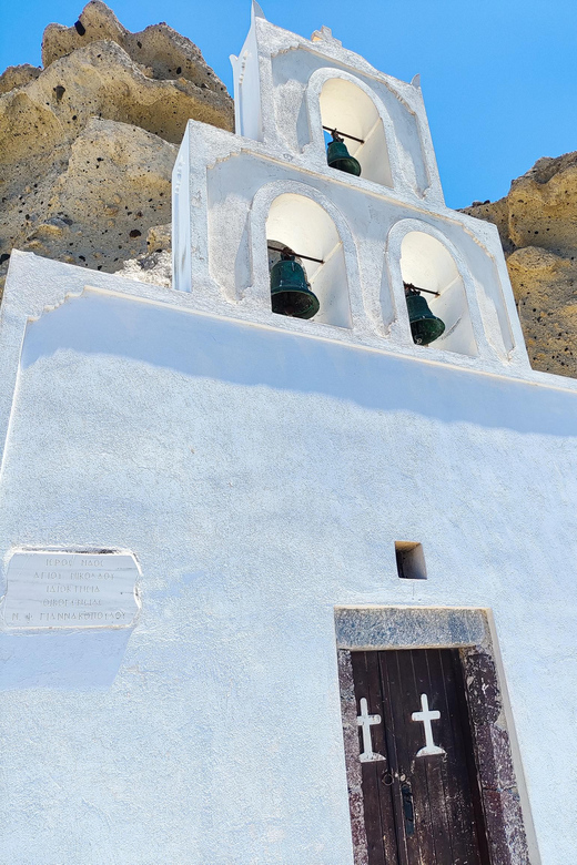 Santorini Group Transfers: 24/7 We Are at Your Service - Good To Know