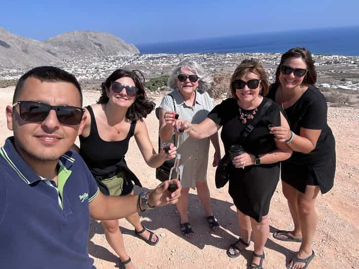 Santorini : Highlights Private Tour With Wine Tasting - Good To Know