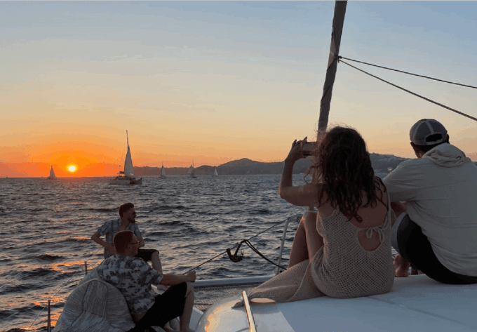 Santorini: Luxury Sunset Cruise With Dinner, Bbq, and Drinks - Departure Location and Time