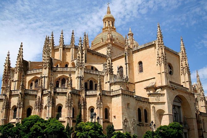 Segovia Walking Private Tour 3 Hours With Tickets Included - Tour Overview