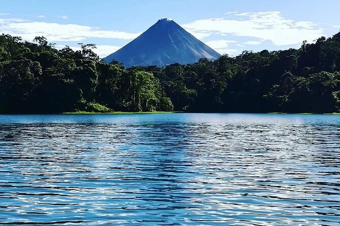 Shared Lake Crossing From Monteverde to La Fortuna De Arenal - Good To Know