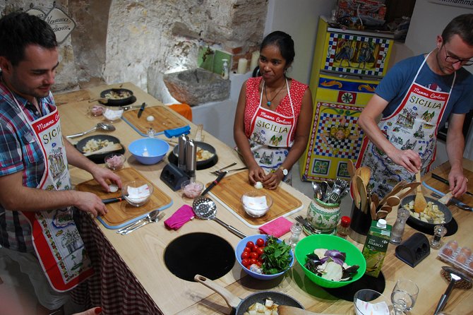 Sicilian Cooking Class : From Black to White - Good To Know