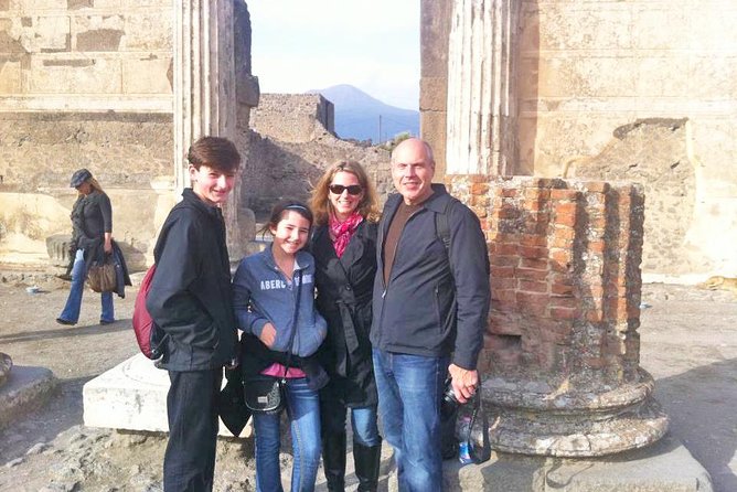 Skip-The-Line Ancient Pompeii Highlights Exclusive Tour With Local Private Guide - Good To Know