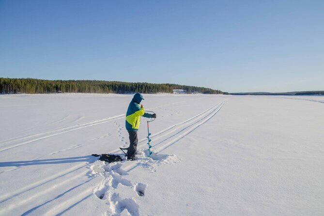 Snowshoeing Adventure With Ice-Fishing, Fire and Survival - Good To Know