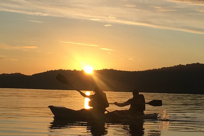 Sunrise Paddling in Paraty - Good To Know