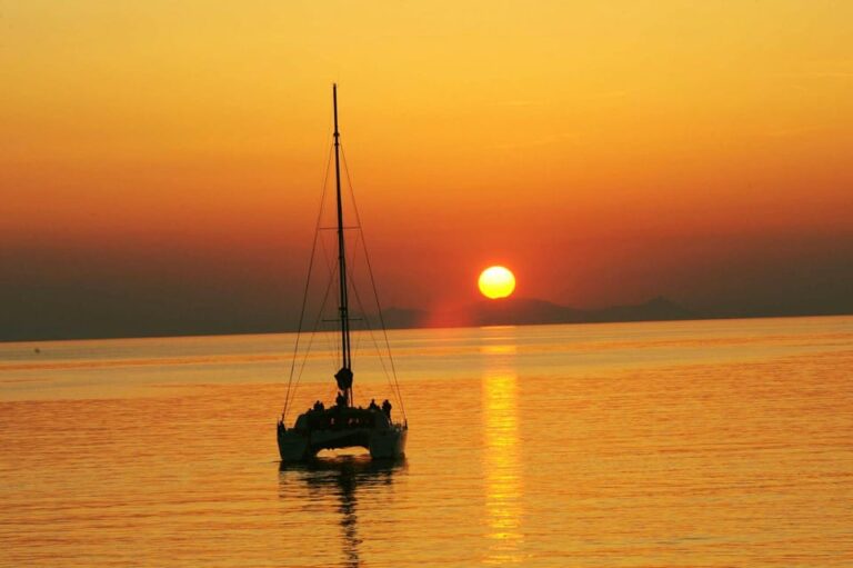 Sunset Sailing Yoga Experience