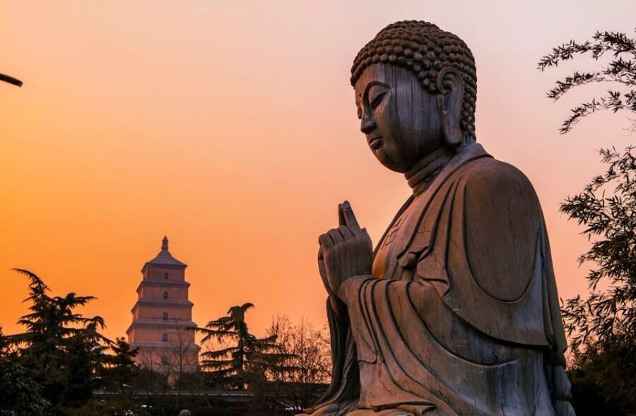 Private Big Wild Goose Pagoda Buddhism Walking Tour