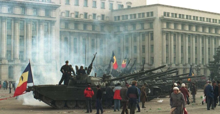 Bucharest: Communism and History Guided City Walking Tour