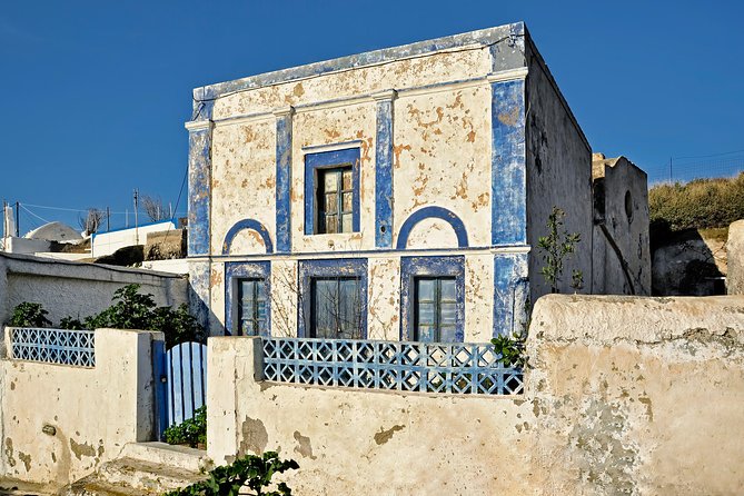 Thirassia Island Private Tour With Lunch From Santorini - Tour Highlights