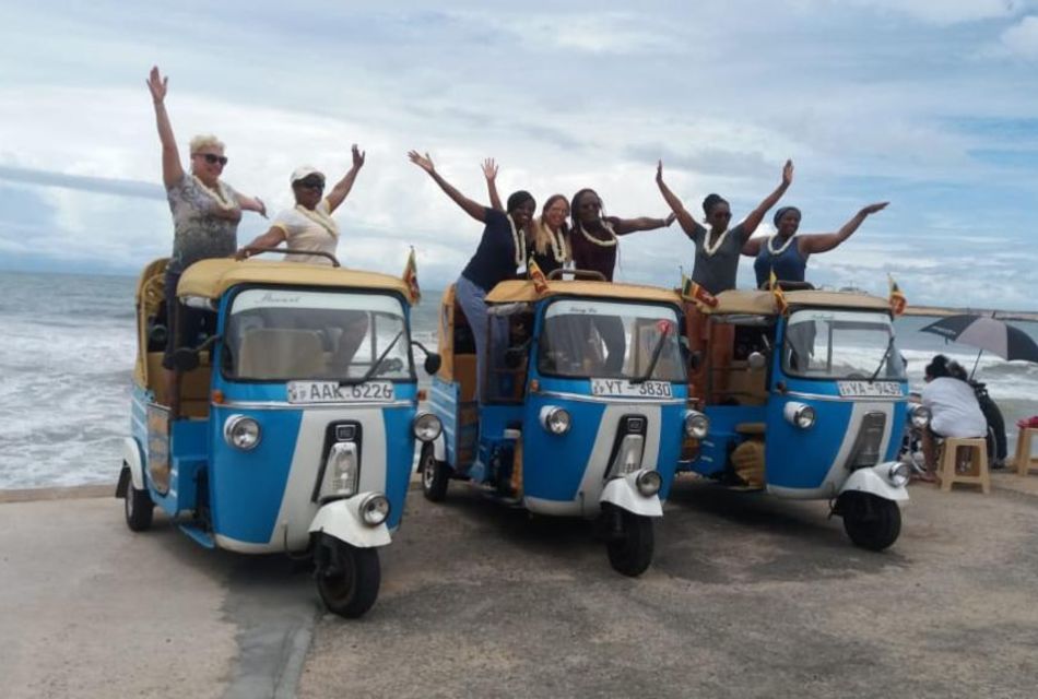 Tuktuk Tour of Colombo With Lunch/Dinner at Lotus Tower - Experience Highlights