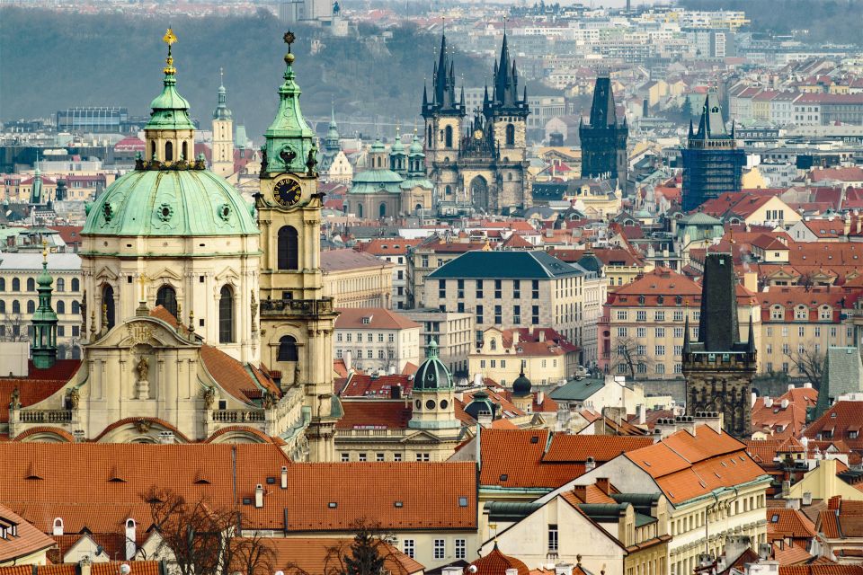 Walking Tour of Prague: Old Town & Charles Bridge - Good To Know