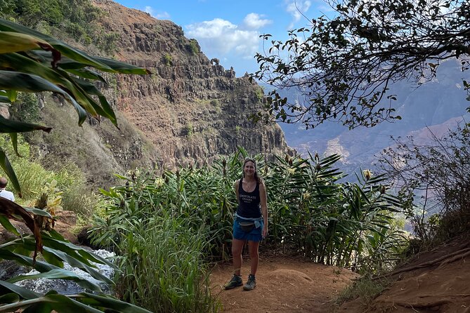Waterfall Hike in Hawaii Rainforest Trail - Good To Know