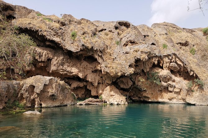 West of Salalah Private Tour - Fascinating Mountains and Beaches - Inclusions and Pickup