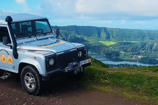Western and Central Volcanoes on Jeep: Sete Cidades & Fogo Lakes - Tour Overview