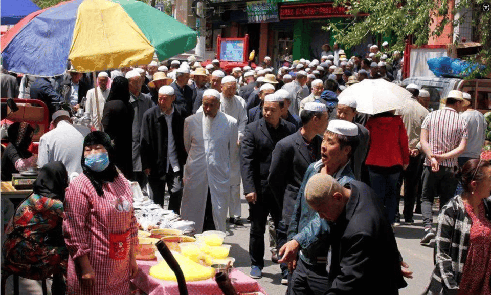 Xining Kumbum Monastery Great Mosque& Old Street Day Tour - Good To Know