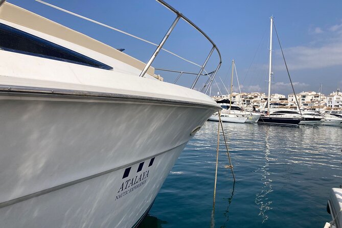 Yacht Ride in Puerto Banús - Yacht Overview