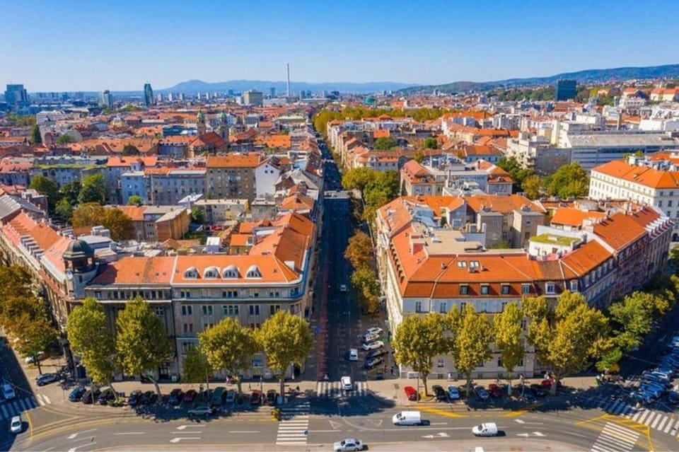 Zagreb : Must-See Attractions Walking Tour With A Guide - Good To Know