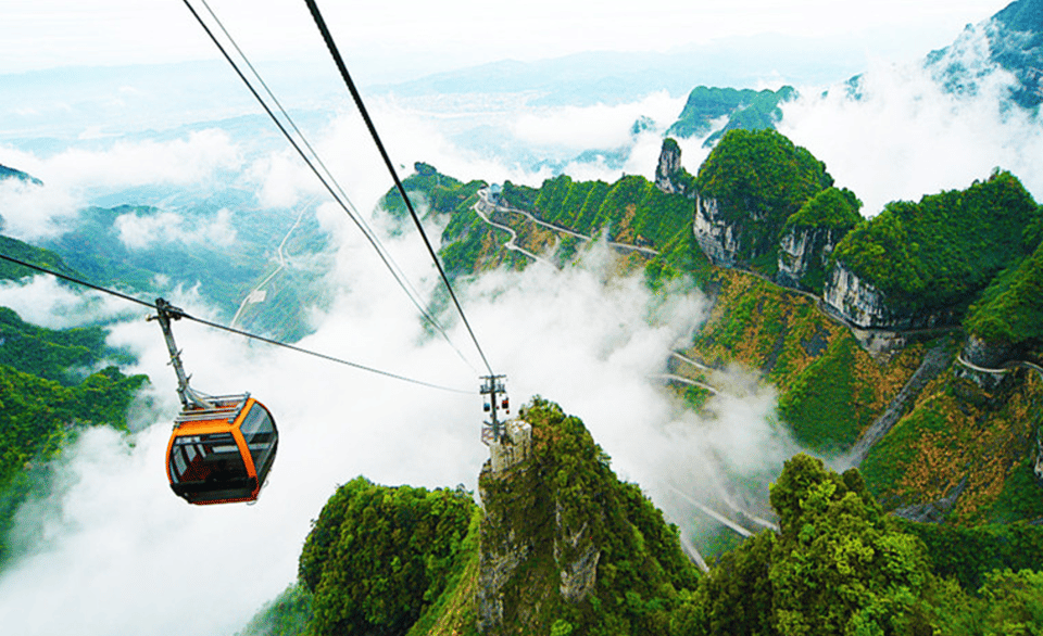 Zhangjiajie Tianmen Mountain Tour& Tianmen Fox Fairy Show - Live Performance