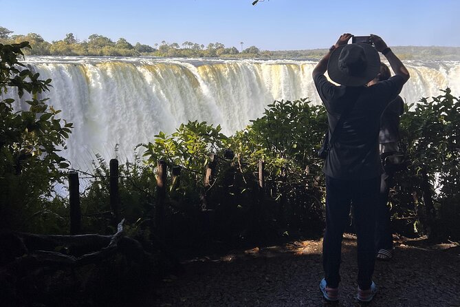 Zimbabwe & Zambia: Guided Tour of the Falls From Both Sides - Good To Know