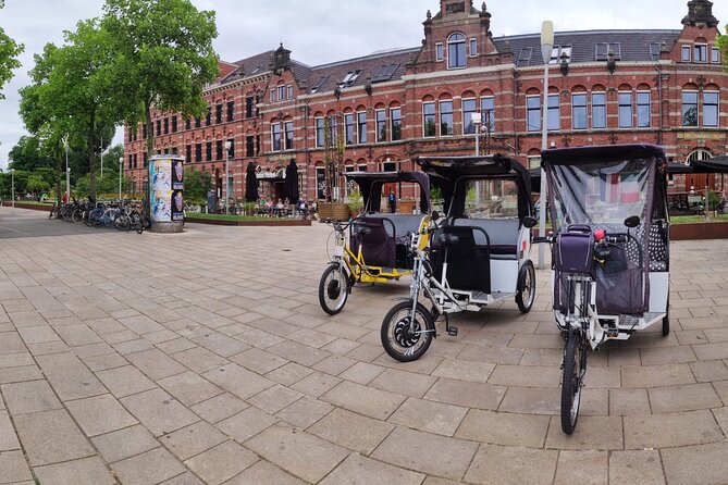 1 Hour Amsterdam City Tour in Pedicab - Key Points