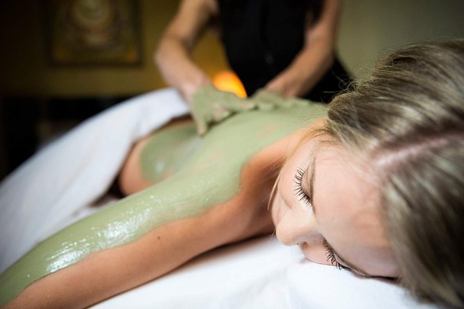 15 Signature Aromatherapy Rituals Wine Fruits & Pool Day Access - Key Points