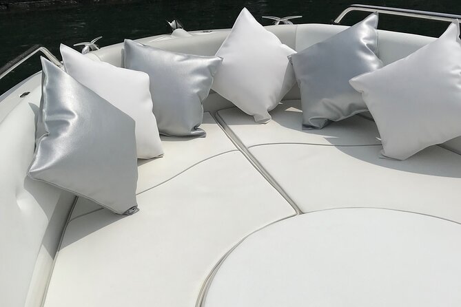 1 and a Half Hour Private Boat Tour on Lake Como