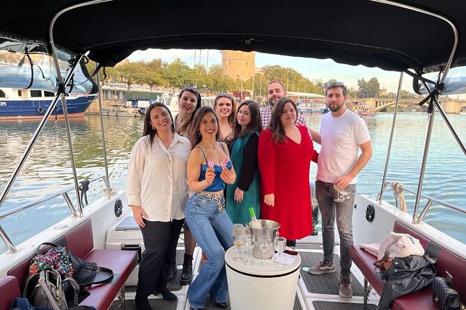 1 Hour Private Boat Rental on the Guadalquivir - Overview of the Activity