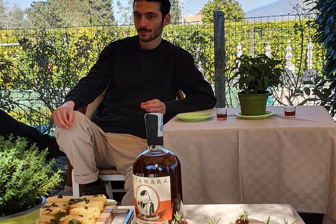 1 Hour Tasting of Artisan Liqueurs in the Umbrian Countryside