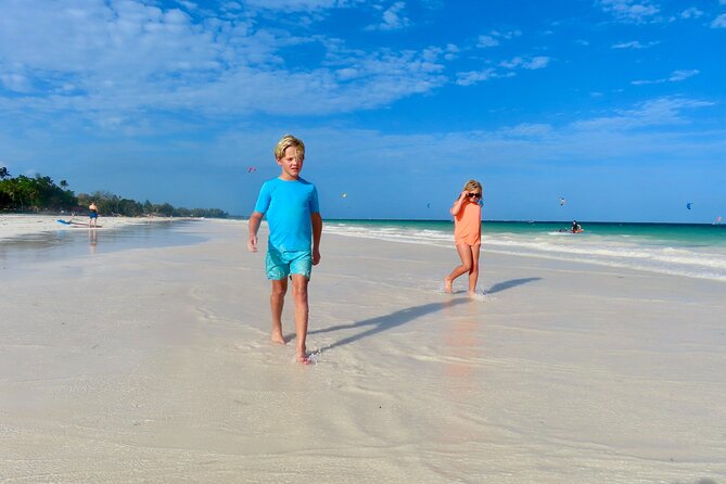 10-Day Private Tour in Big Five Safari and Beaches