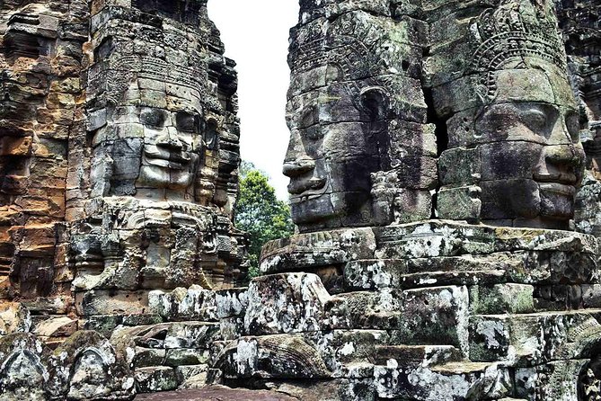 2-Days Private Tour Explore Angkor Wat, Beng Mealea Temple and Floating Village