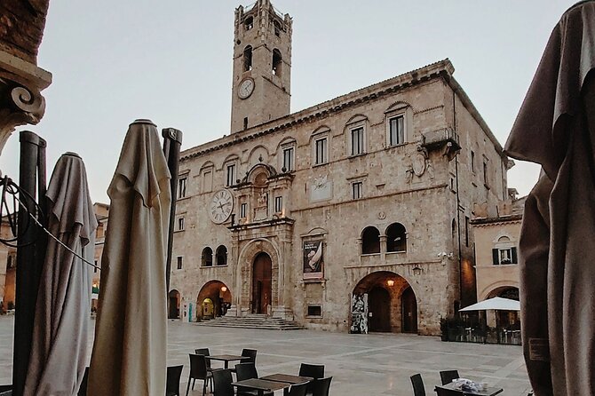 2-Hour Evening Walking Tour in Ascoli With Digestif Anisetta