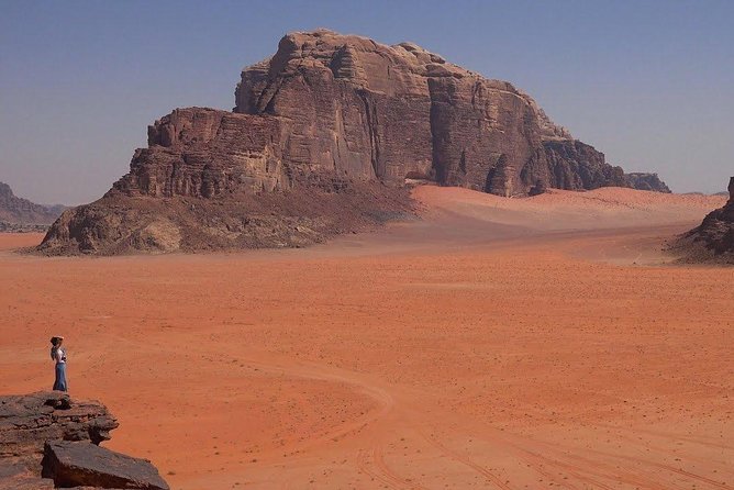 2 Hour Jeep Tour – Wadi Rum Desert & Canyon