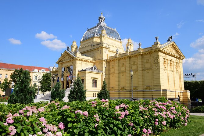 2-Hour Private Walking Tour in Zagreb City With Guide (Up to 10) - Tour Overview
