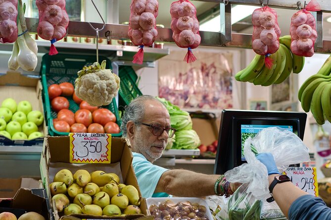 2 Hours Market Visit With Professional Spanish Chef in Seville