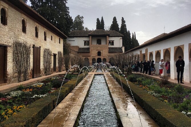3-Day Andalucia Highlights Tour: Granada & Cordoba From Seville