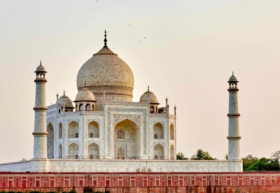 3-days Golden Triangle Tour by Car (Delhi-Agra-Jaipur)