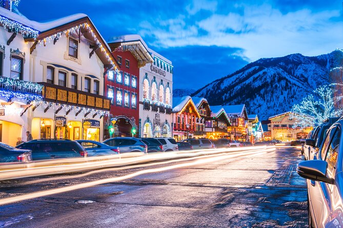 3 Days Leavenworth & Portland Xmas Tour From Vancouver (Chn&Eng) - Accommodation and Meals